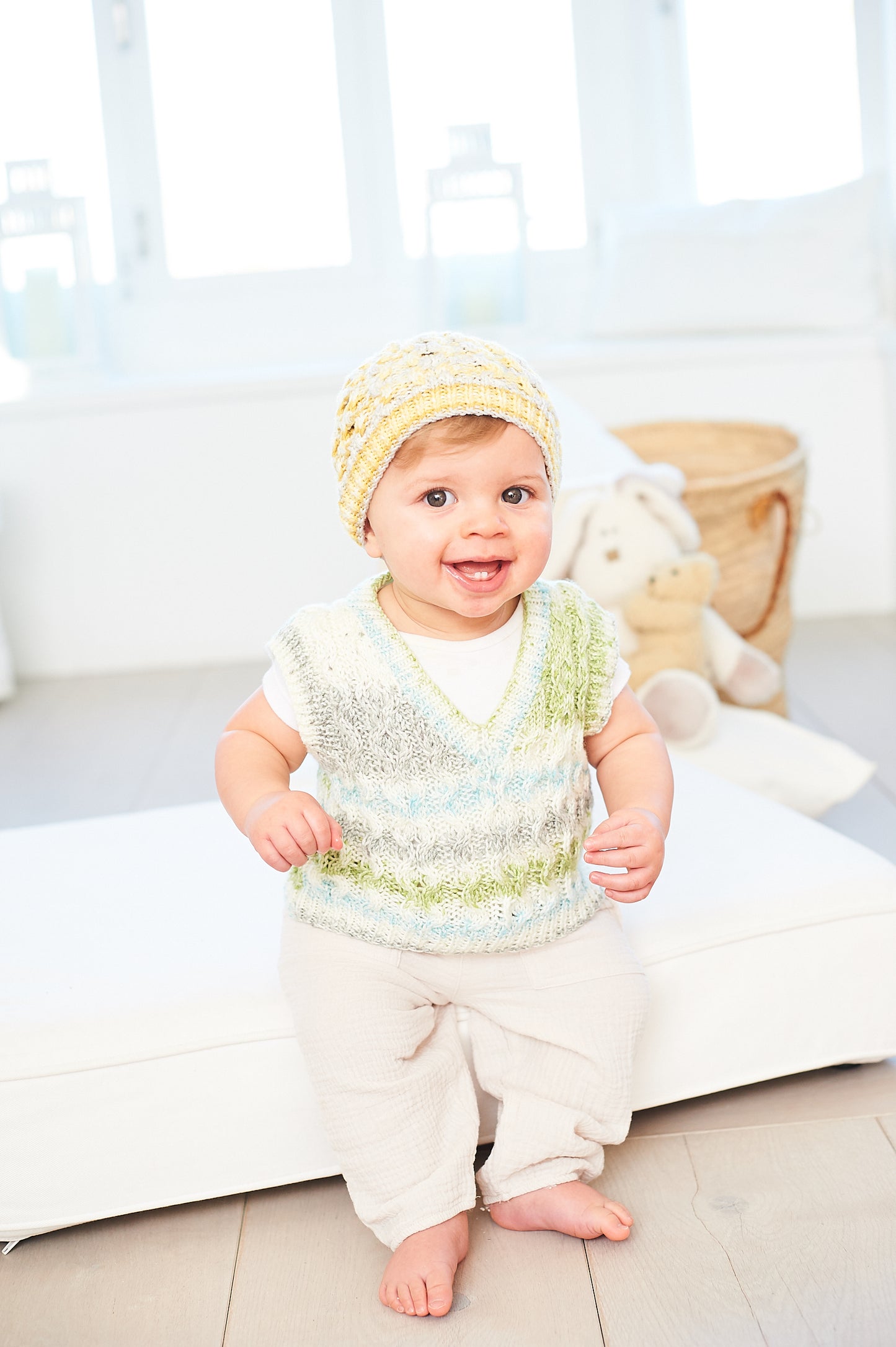Stylecraft Pattern 10063 - Bambino Prints DK, Bambino DK Tank Top, Sweater & Hat