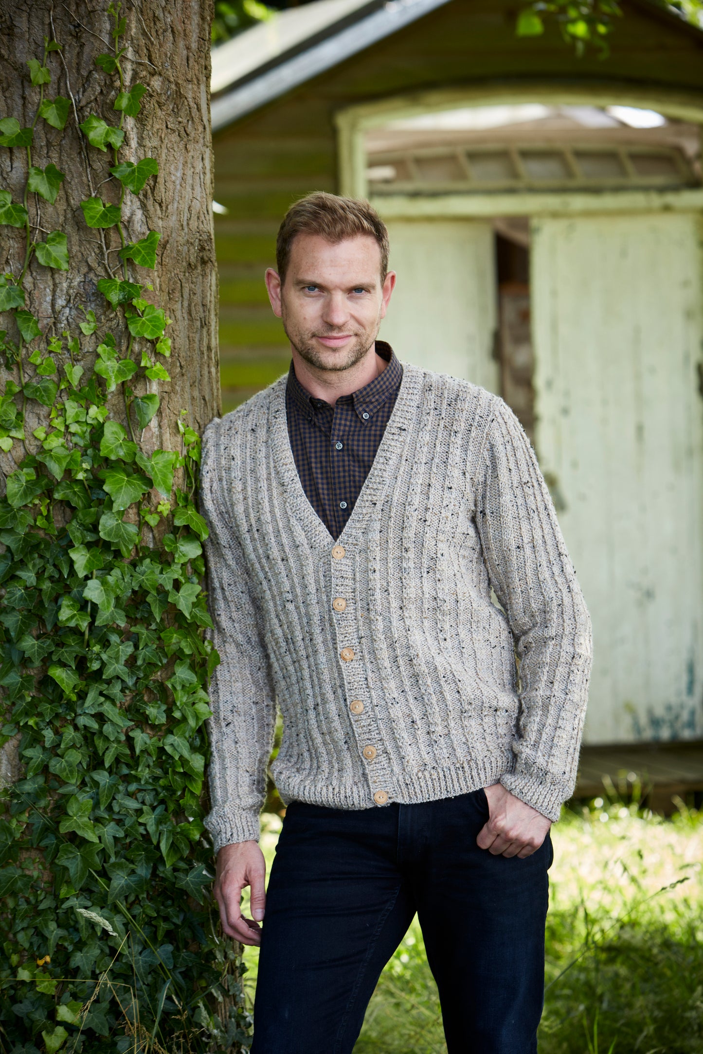 Stylecraft Pattern 9341 - Special Aran with Wool Sweater and Cardigan