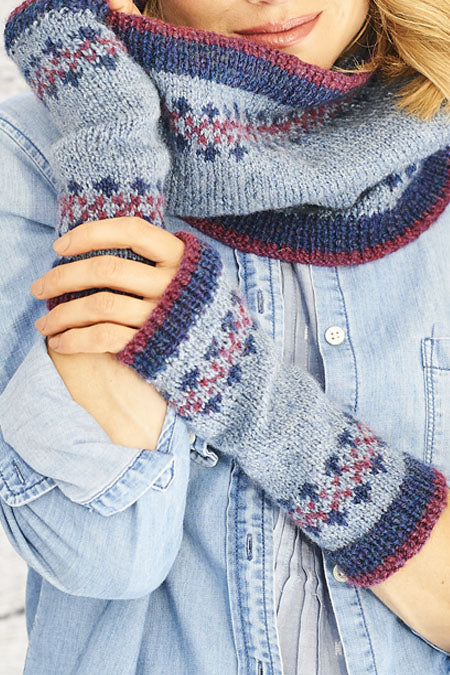 Stylecraft Pattern 9796 - Highland Heathers DK Accessories