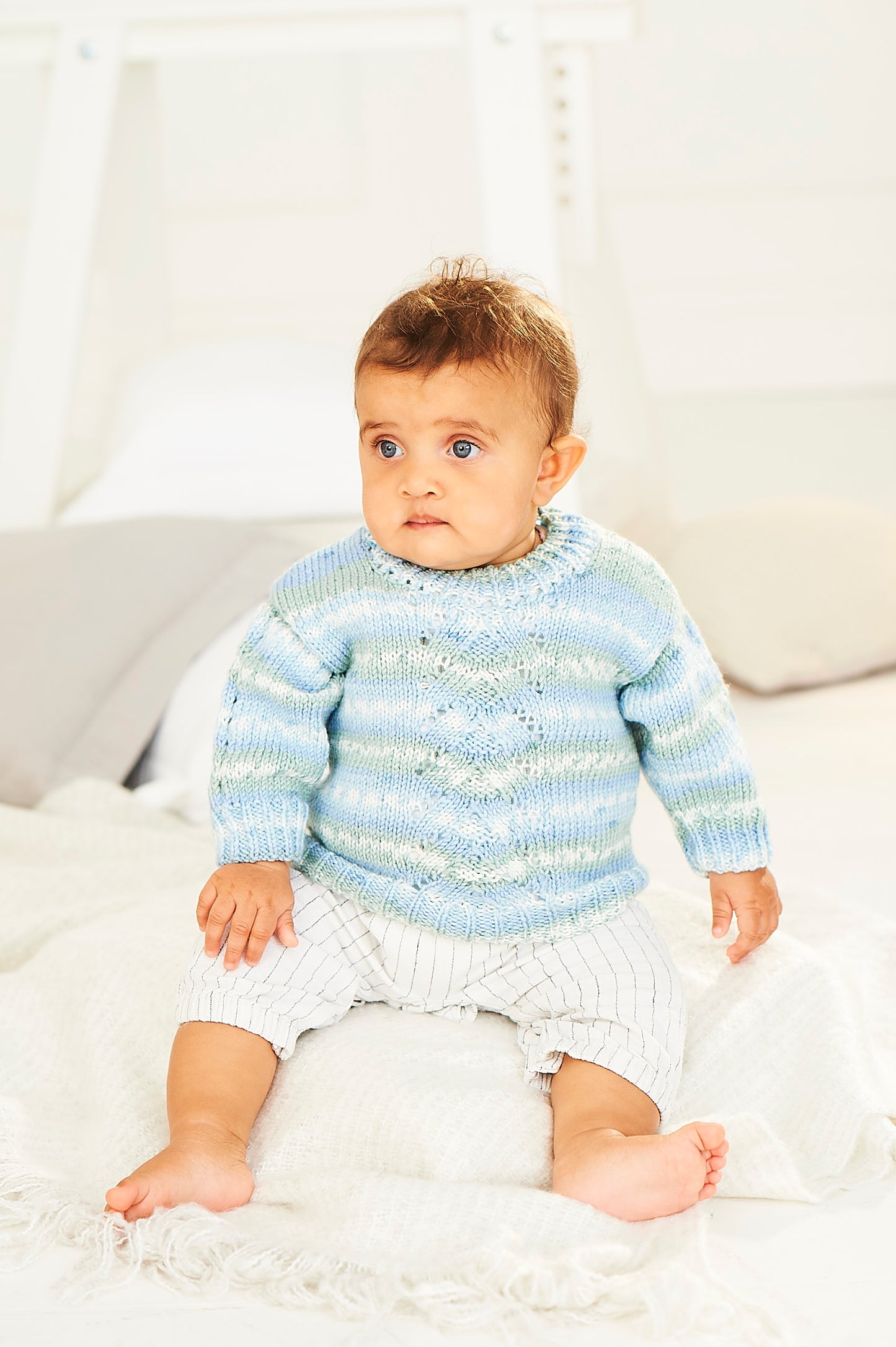 Pattern 9843 - Bambino Prints DK Cardigan and Sweater