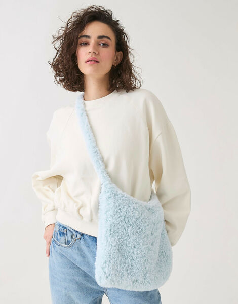 SLOUCHY TOTE BAG KNITTING PATTERN IN SIRDAR ALPINE 10817