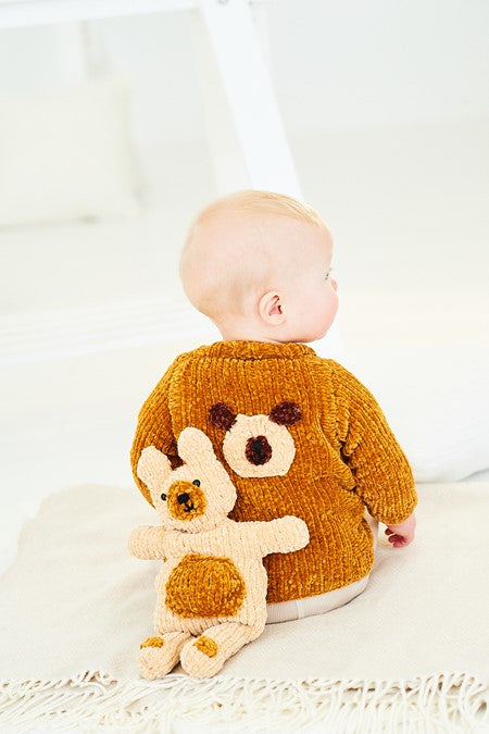 Pattern 10152 - Squeeze Me
Cardigan, Waistcoat and Toy