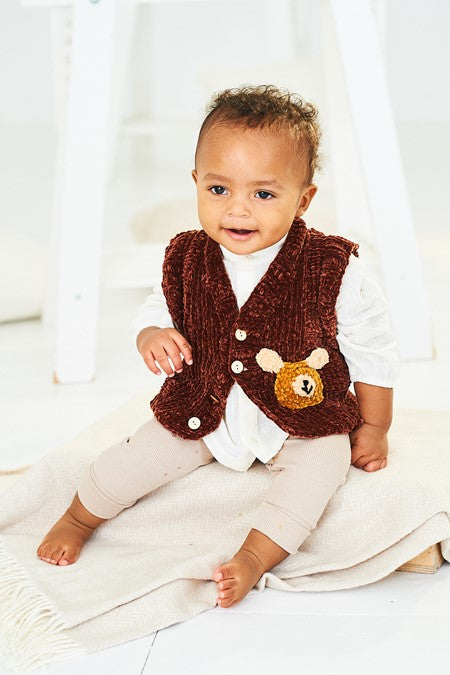 Pattern 10152 - Squeeze Me
Cardigan, Waistcoat and Toy