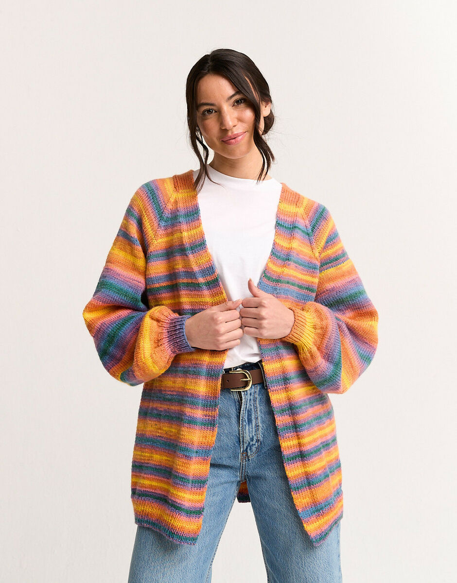 EDGE TO EDGE CARDIGAN KNITTING PATTERN IN HAYFIELD SPIRIT DK 10795