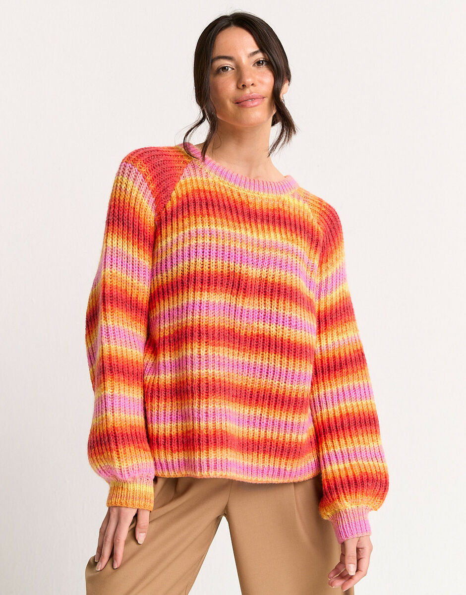 RAGLAN RIB SWEATER KNITTING PATTERN IN HAYFIELD SPIRIT DK 10790