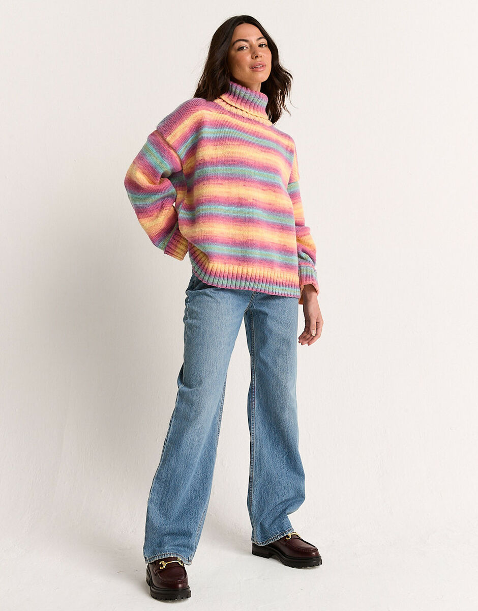 TURTLE NECK SWEATER KNITTING PATTERN IN HAYFIELD SPIRIT DK 10796