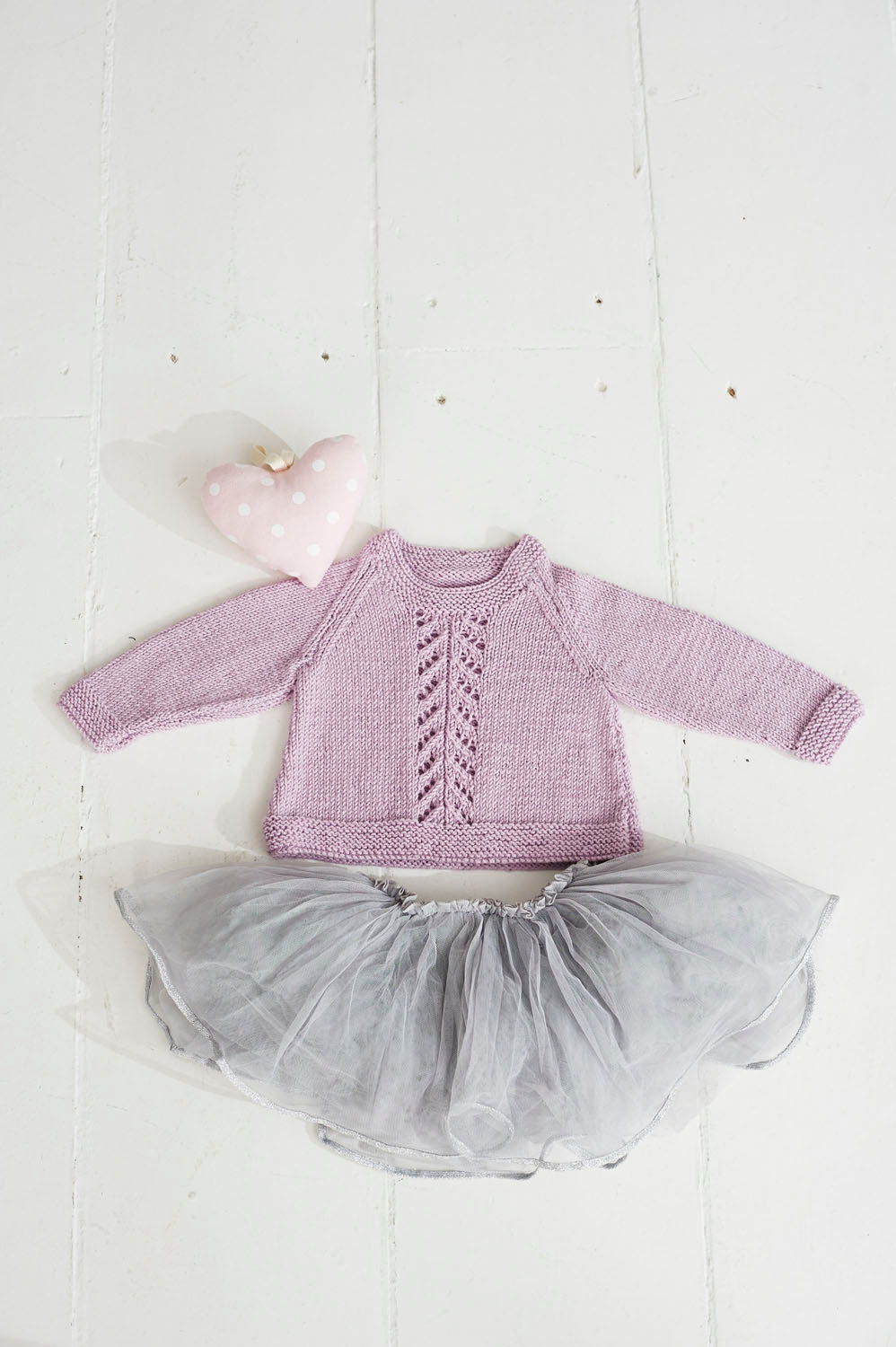 Stylecraft Pattern 9499 - Bambino DK
A Line Sweater and Cardigan