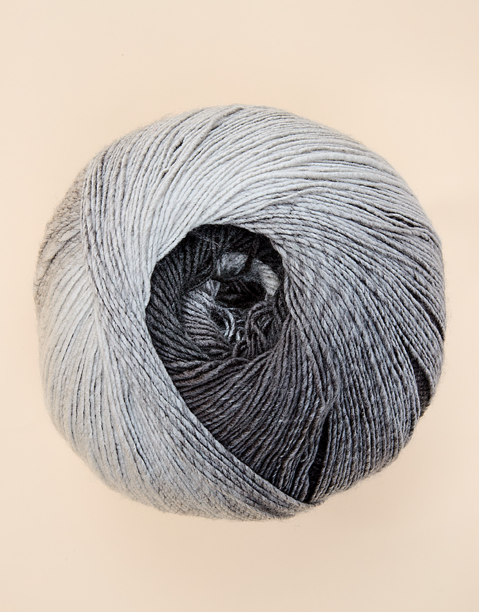 SIRDAR JEWELSPUN OMBRE ARAN, 400G
EXTRA LARGE 400G BALLS