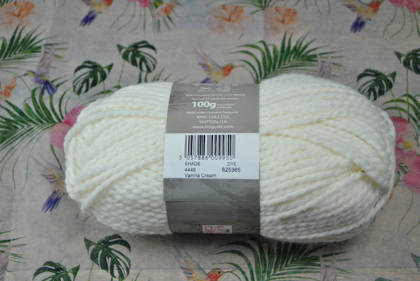 Super Chunky Hat and Scarf set 5530