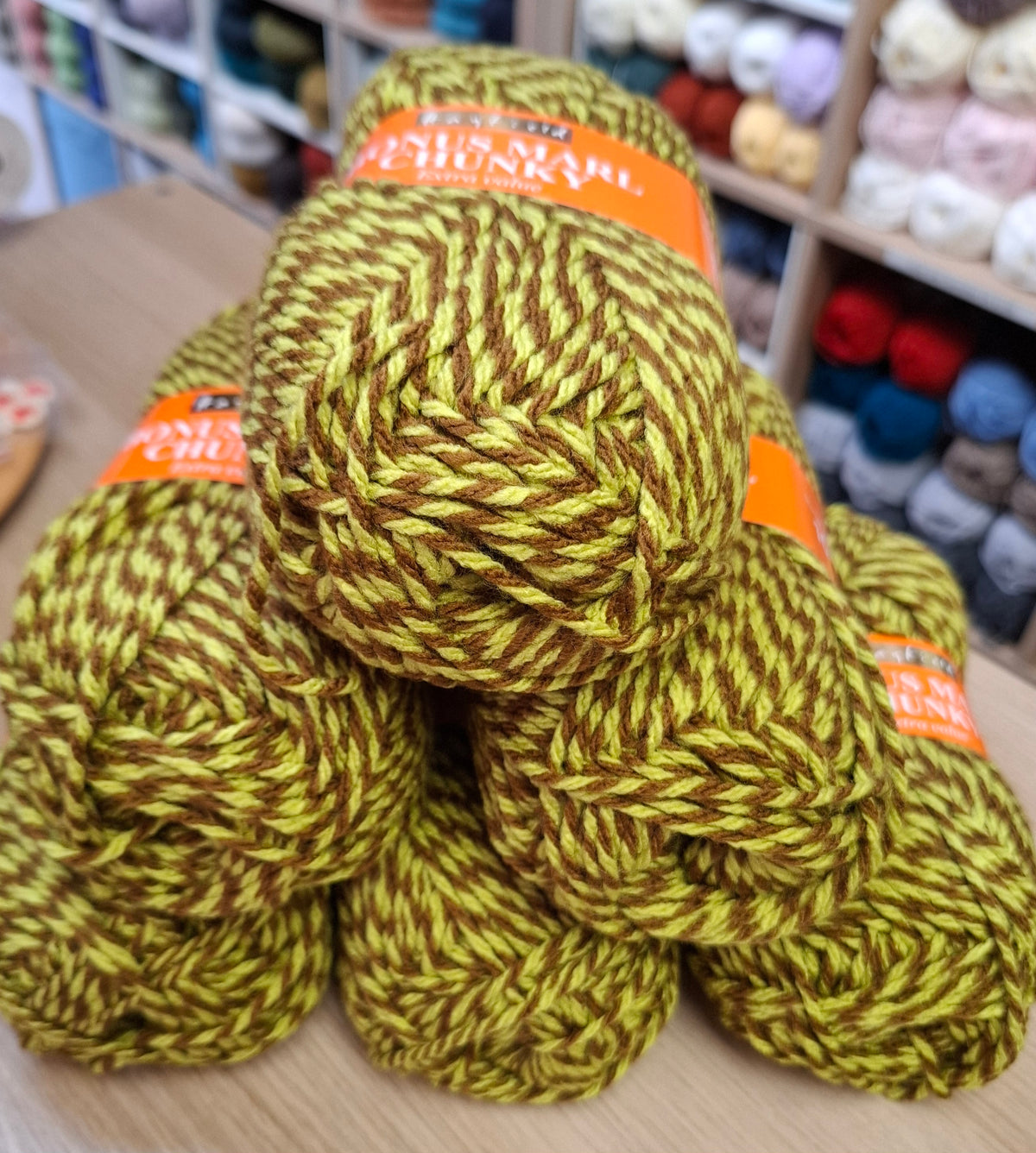 Hayfield Bonus Marl Chunky: V-Neck Cropped Sweater Knitting Kit