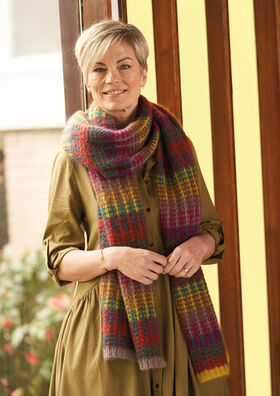 Kidsilk Haze Accessories
by Lisa Richardson, Kaffe Fassett, Georgia Farrell, Chloe Thurlow, Anna Hull