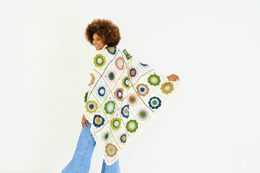 Stylecraft Pattern 10199 - Softie
Cosy Garden Blanket